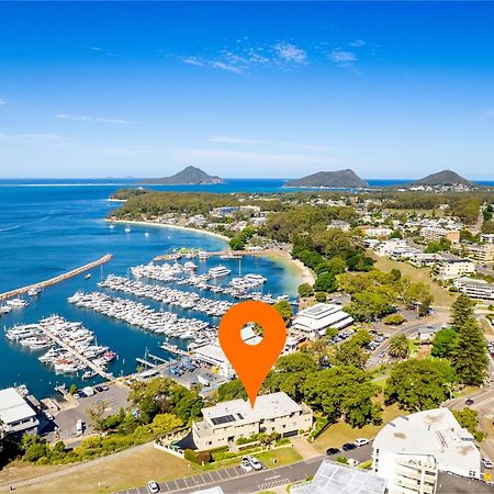 Paradiso, 2,4 Laman Street - Unit With Stunning Water Views Air Con And Pool Apartment Nelson Bay Exterior photo