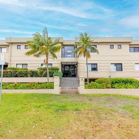 Paradiso, 2,4 Laman Street - Unit With Stunning Water Views Air Con And Pool Apartment Nelson Bay Exterior photo