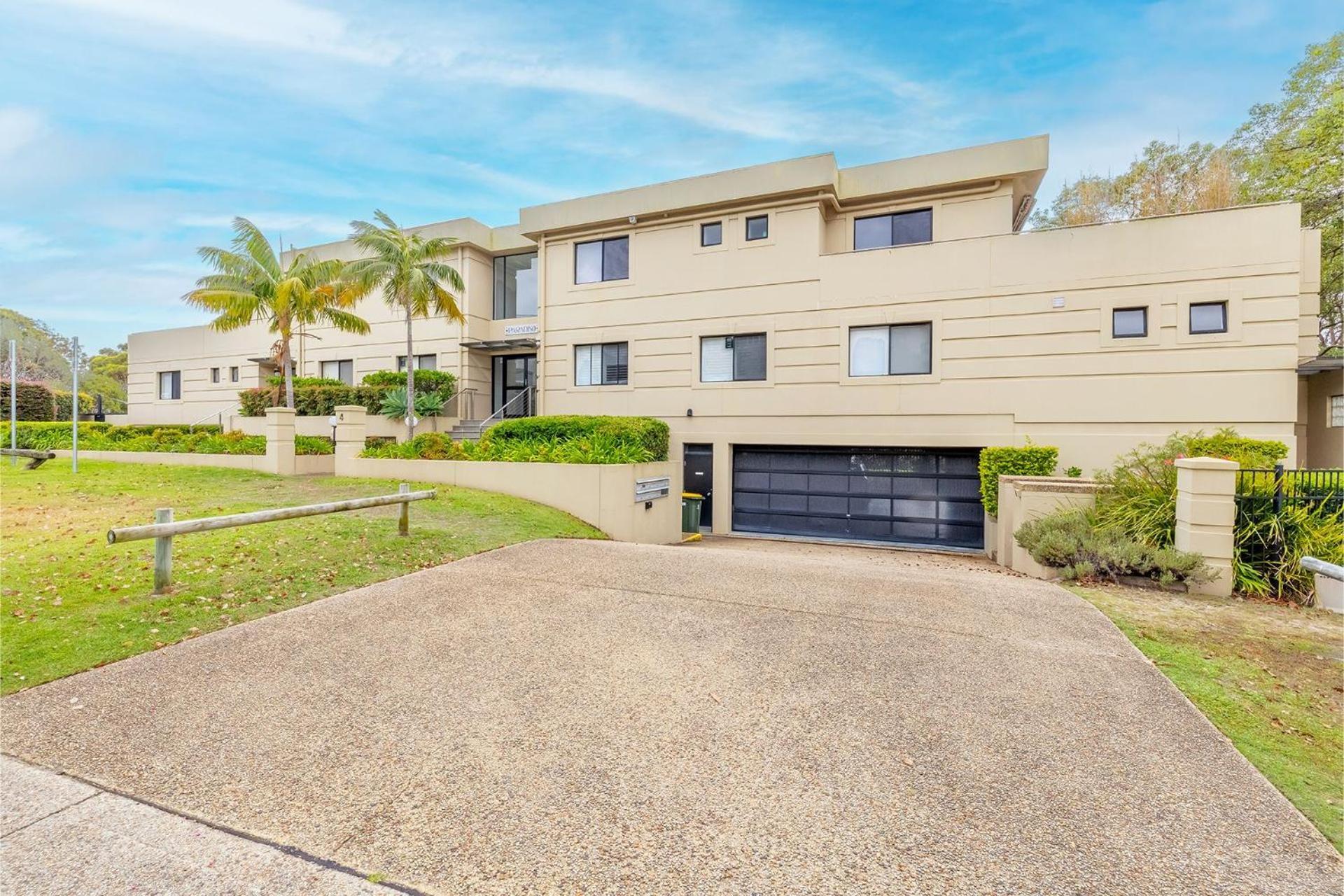 Paradiso, 2,4 Laman Street - Unit With Stunning Water Views Air Con And Pool Apartment Nelson Bay Exterior photo